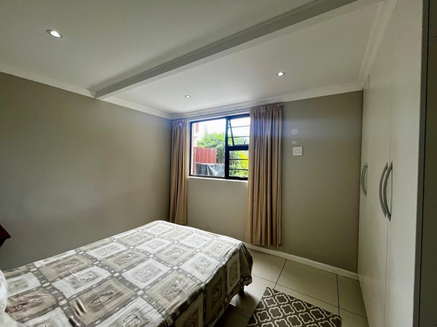 5 Bedroom Property for Sale in Nahoon Eastern Cape